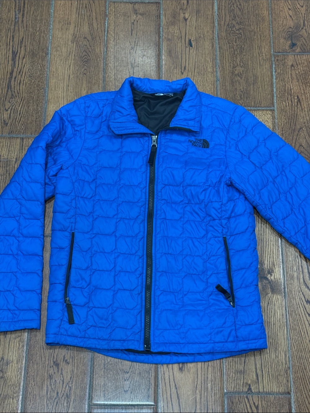 The North Face Boys Youth Thermoball Blue Quilted Puffer Jacket EUC sz M